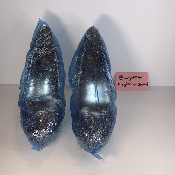 NWOT 9 Bakers Melina Pewter Sequin High Heel Pump - Picture 9 of 13